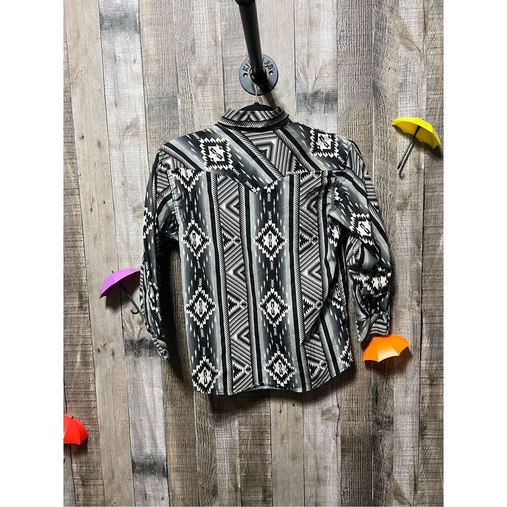 Rock & Roll Denim Black and White Southwestern Print Pearl Snap Western Shirt Bo - Picture 2 of 4